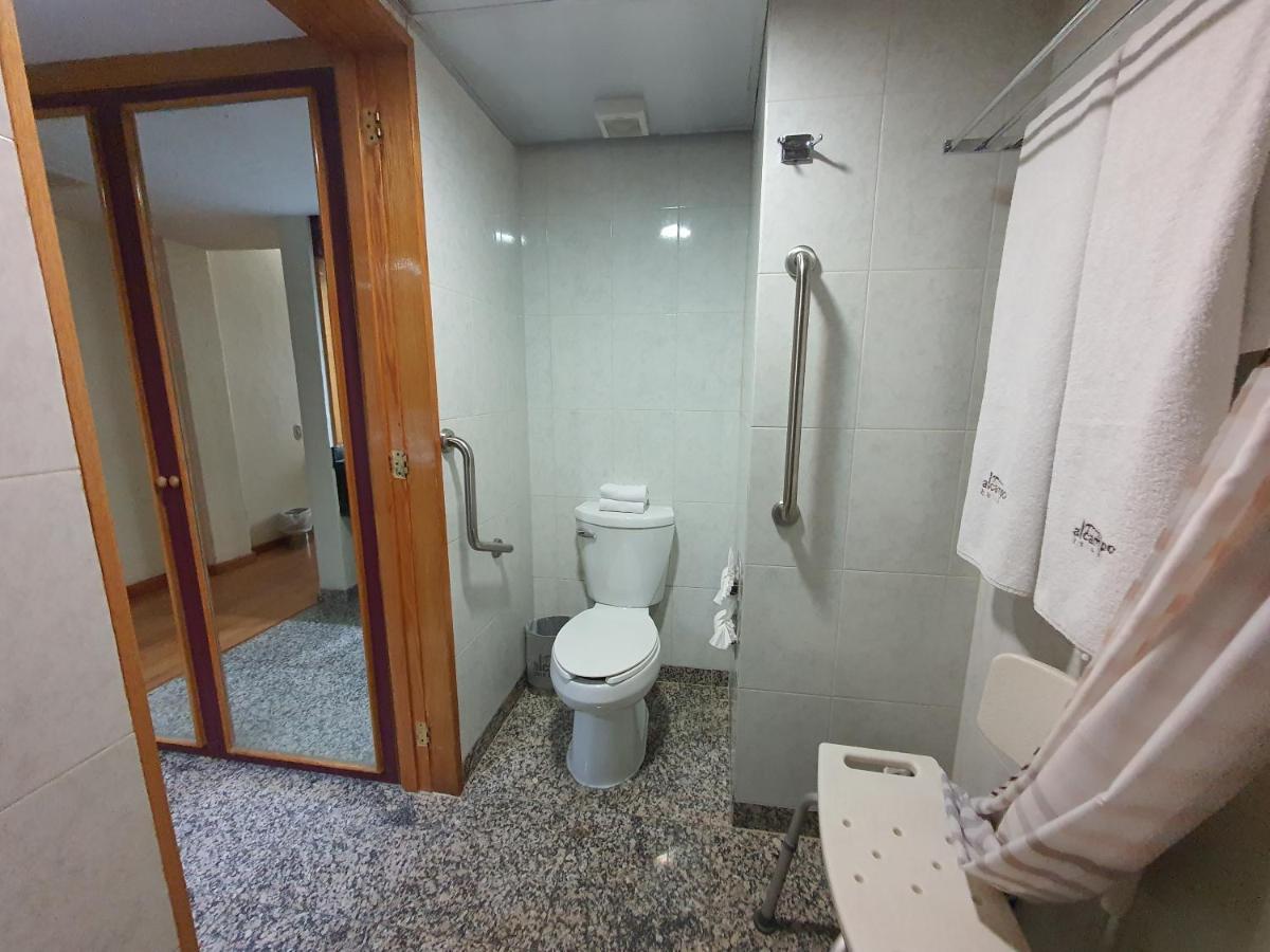 Hotel Alcampo Miranda エクステリア 写真