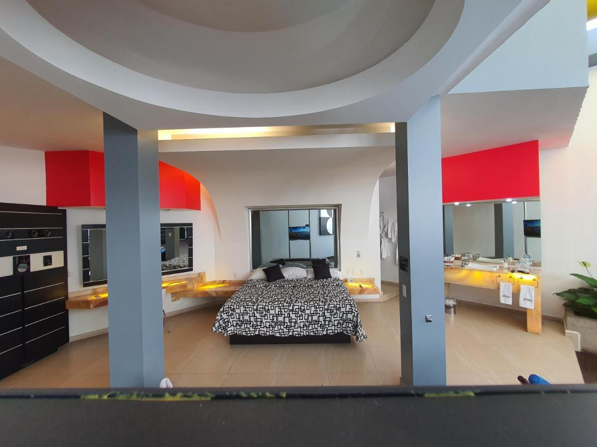 Hotel Alcampo Miranda エクステリア 写真