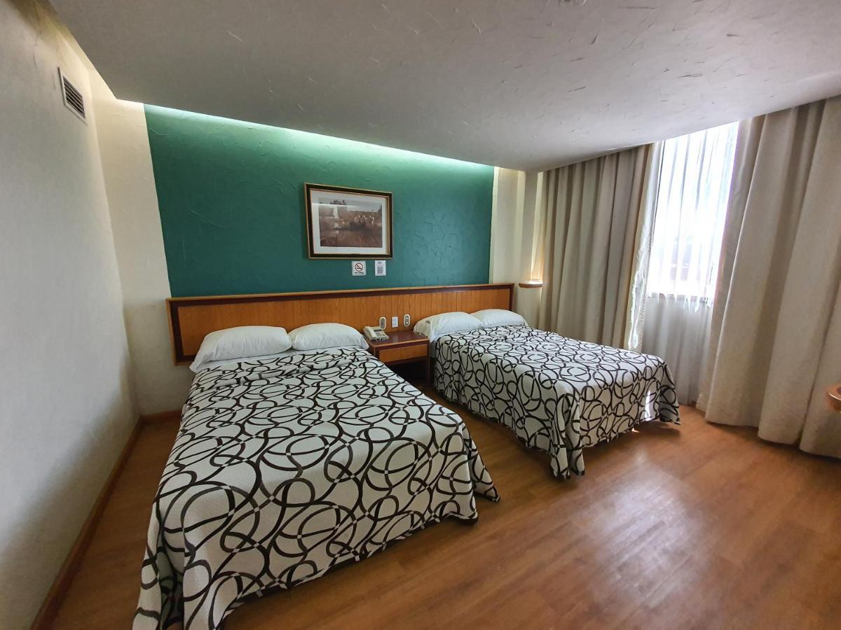 Hotel Alcampo Miranda エクステリア 写真