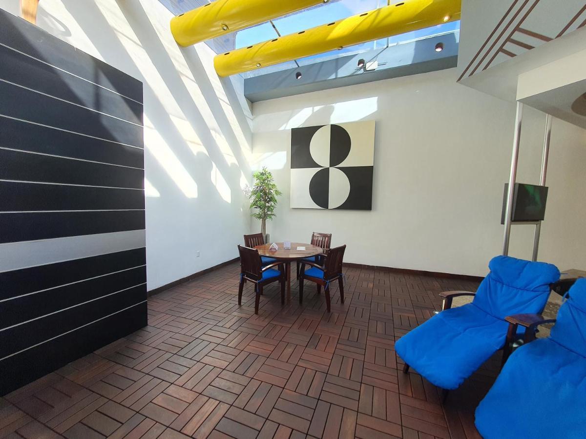 Hotel Alcampo Miranda エクステリア 写真
